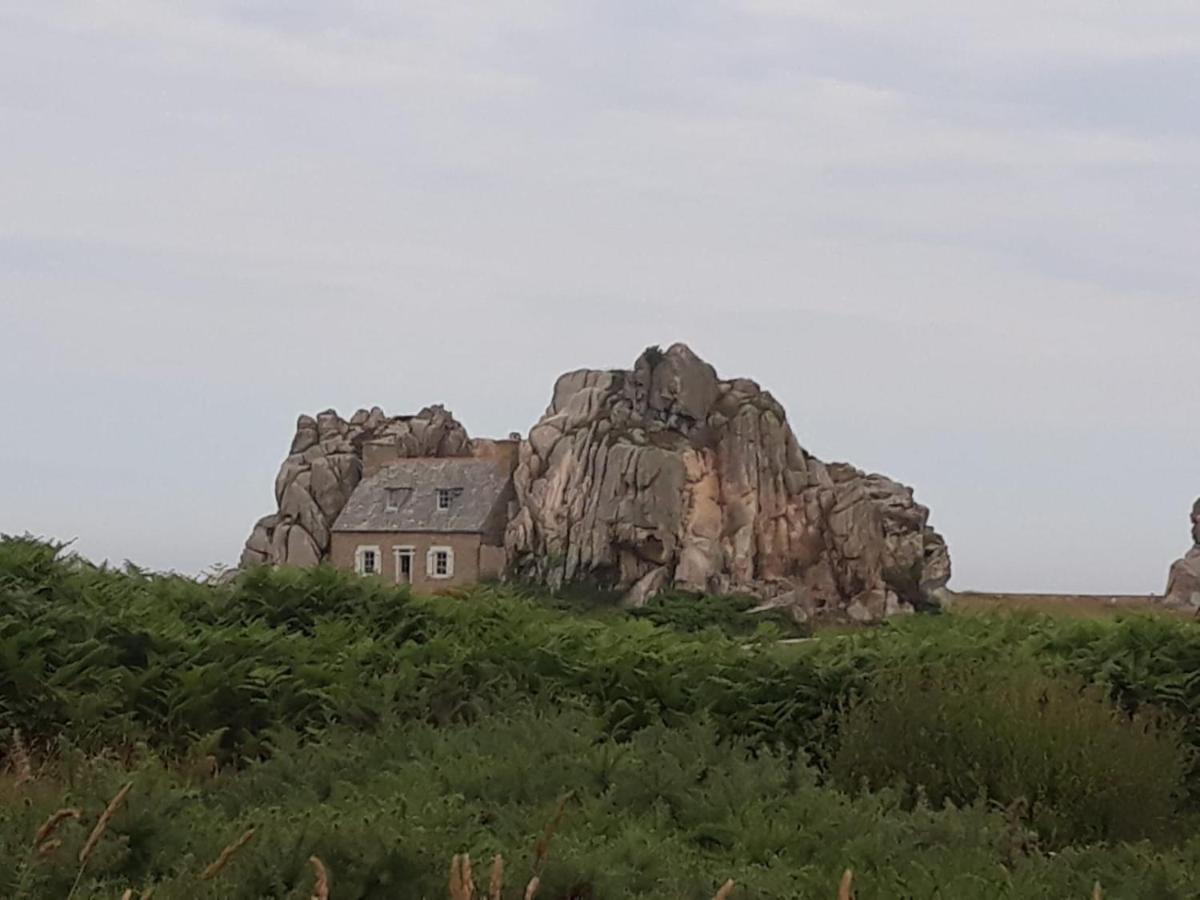 Ty Ann Maison Avec Jardin Clos De Mur, A Proximite Des Commerces Et A 3Km Des Plages Penvénan Exteriér fotografie